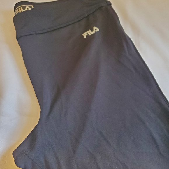Fila Black Capris Leggings Size M - Picture 9 of 14